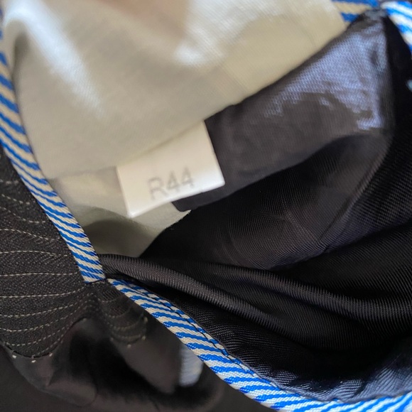 Tommy Hilfiger - Suit - 44R - Picture 6 of 9